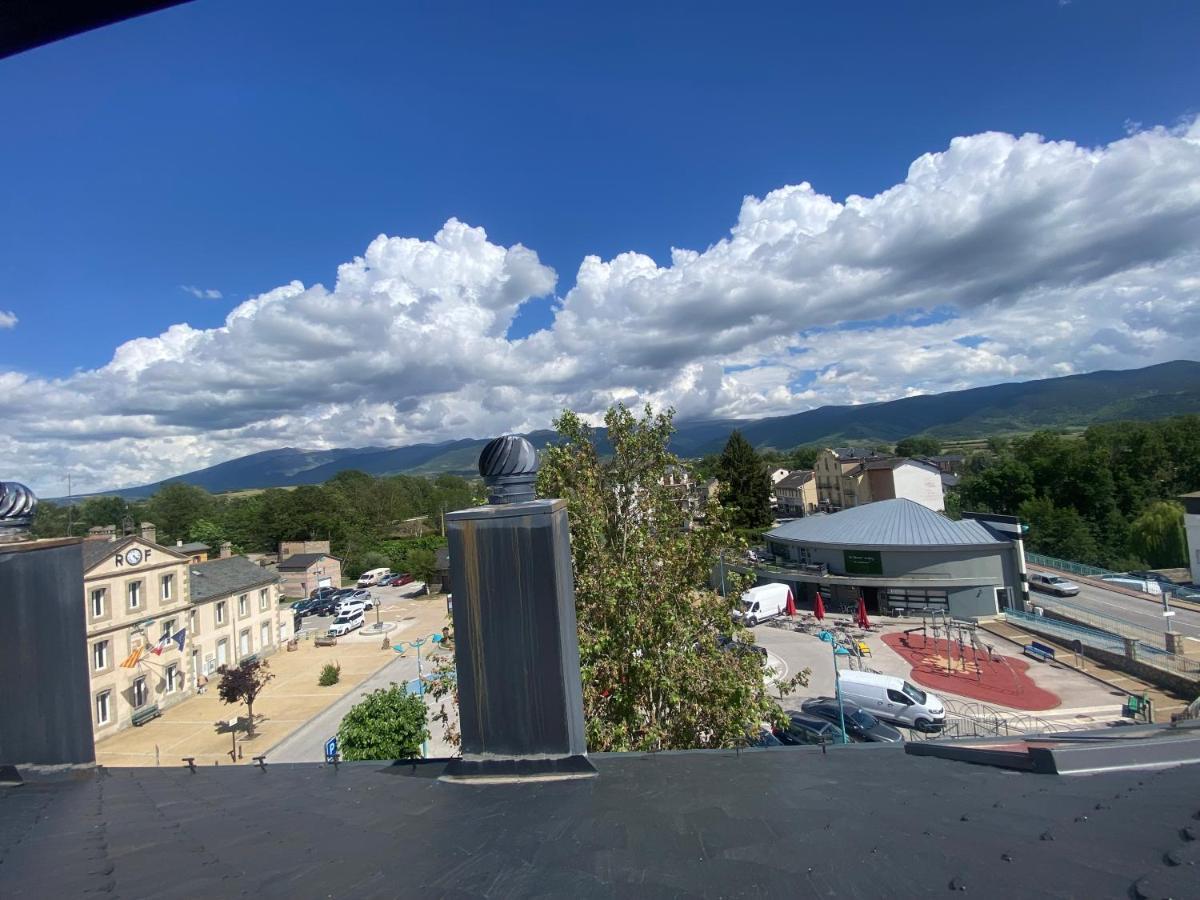 Loft De La Place Apartment Bourg-Madame